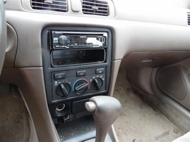 2000 TOYOTA CAMRY LE 4DR GOLD 2.2 AT Z19621